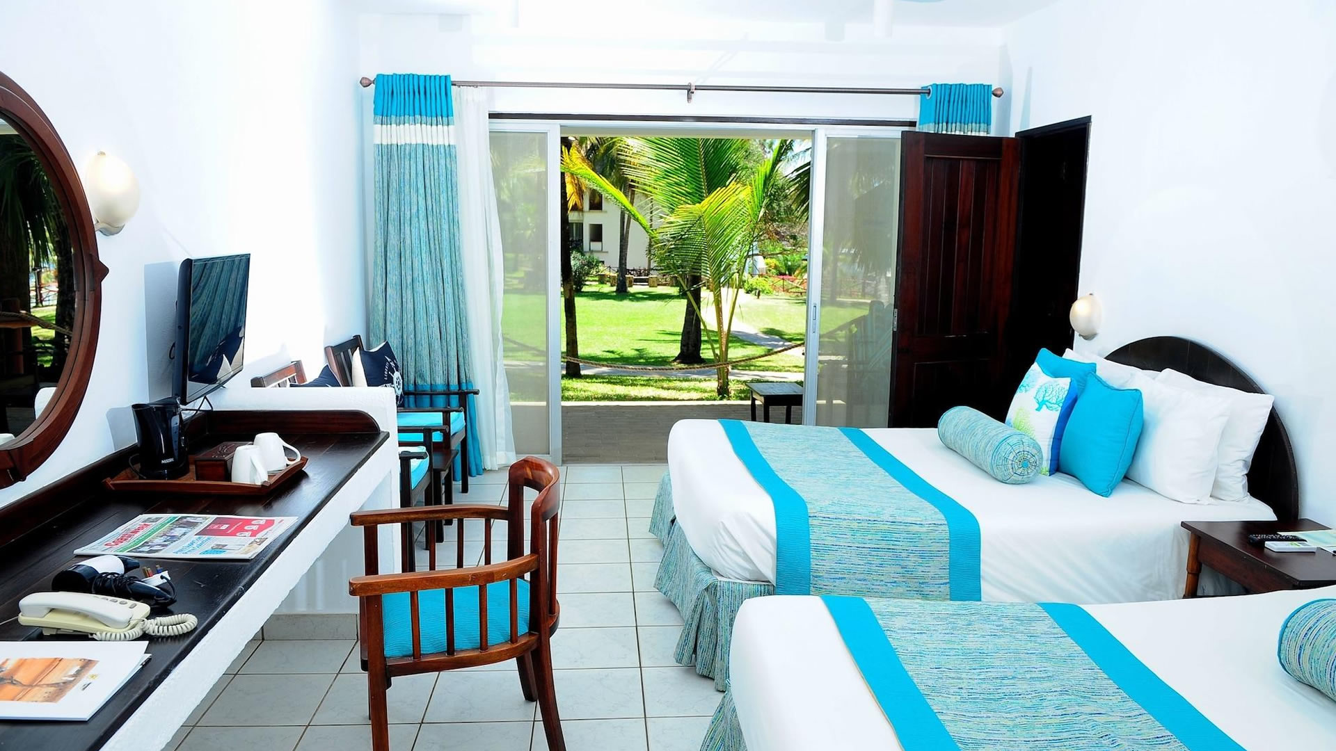 Voyager Beach Resort & Spa